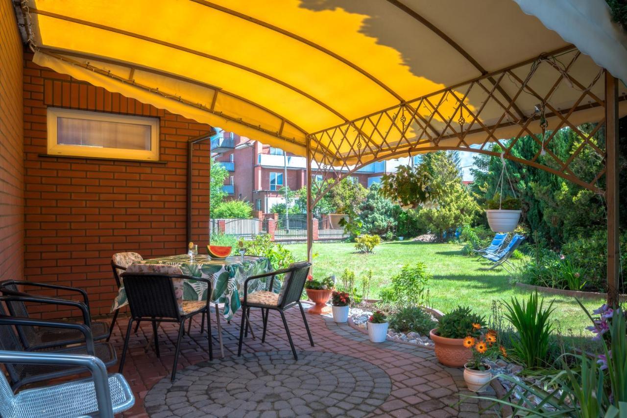 Ambrozja Dom Goscinny Kołobrzeg Esterno foto